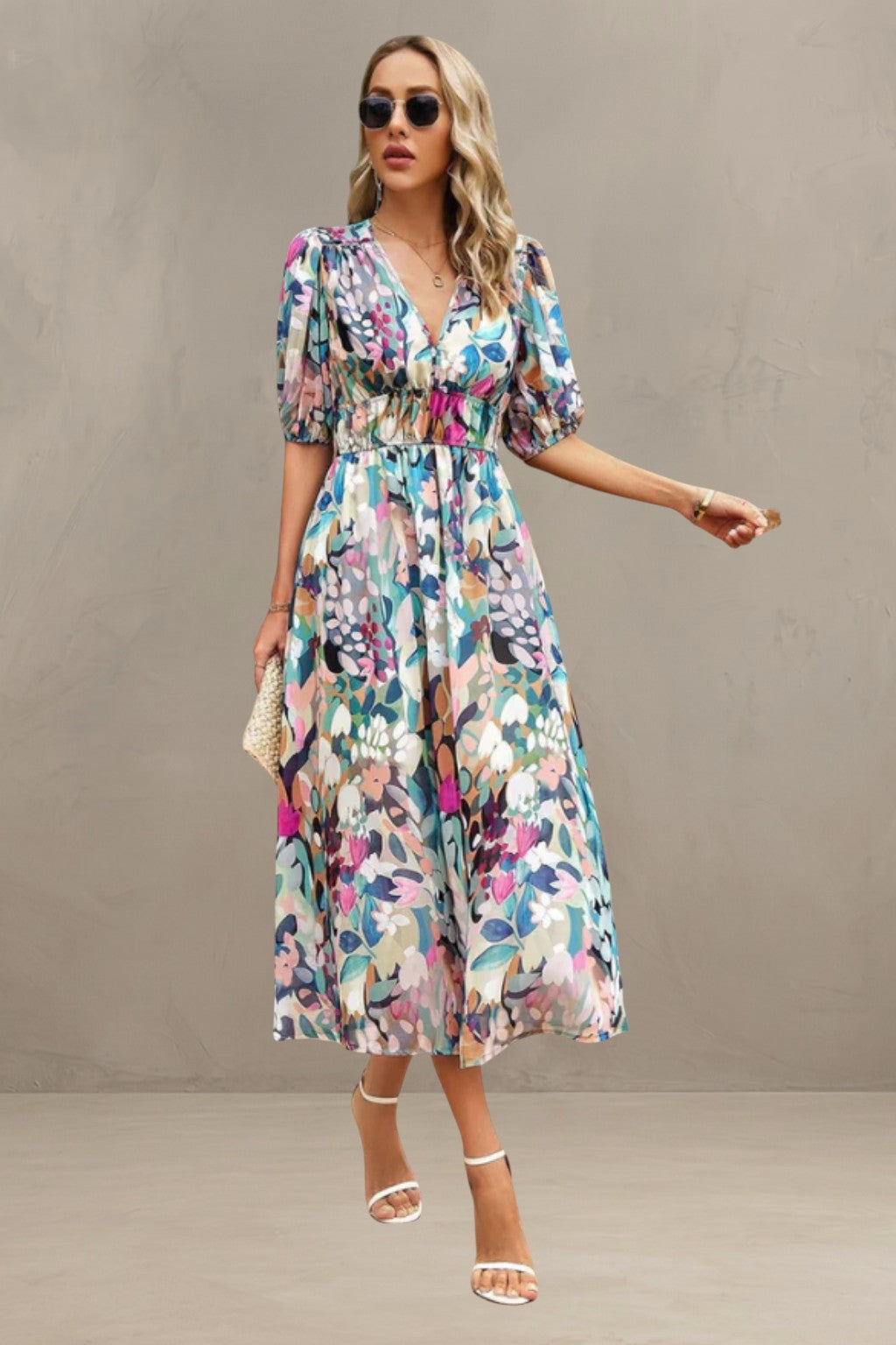 ASTELLA | FLATTERING FLORAL MIDI DRESS